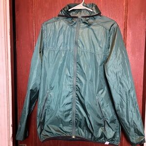 Avalanche Men's Green Water-resistant Jacket